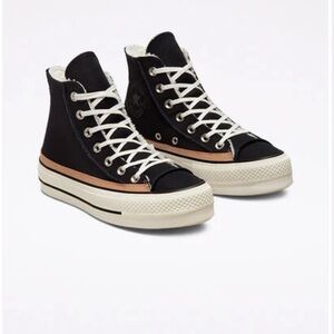 Converse Chuck Taylor All Star Lift Platform Raw Edge  High Top Women's 7